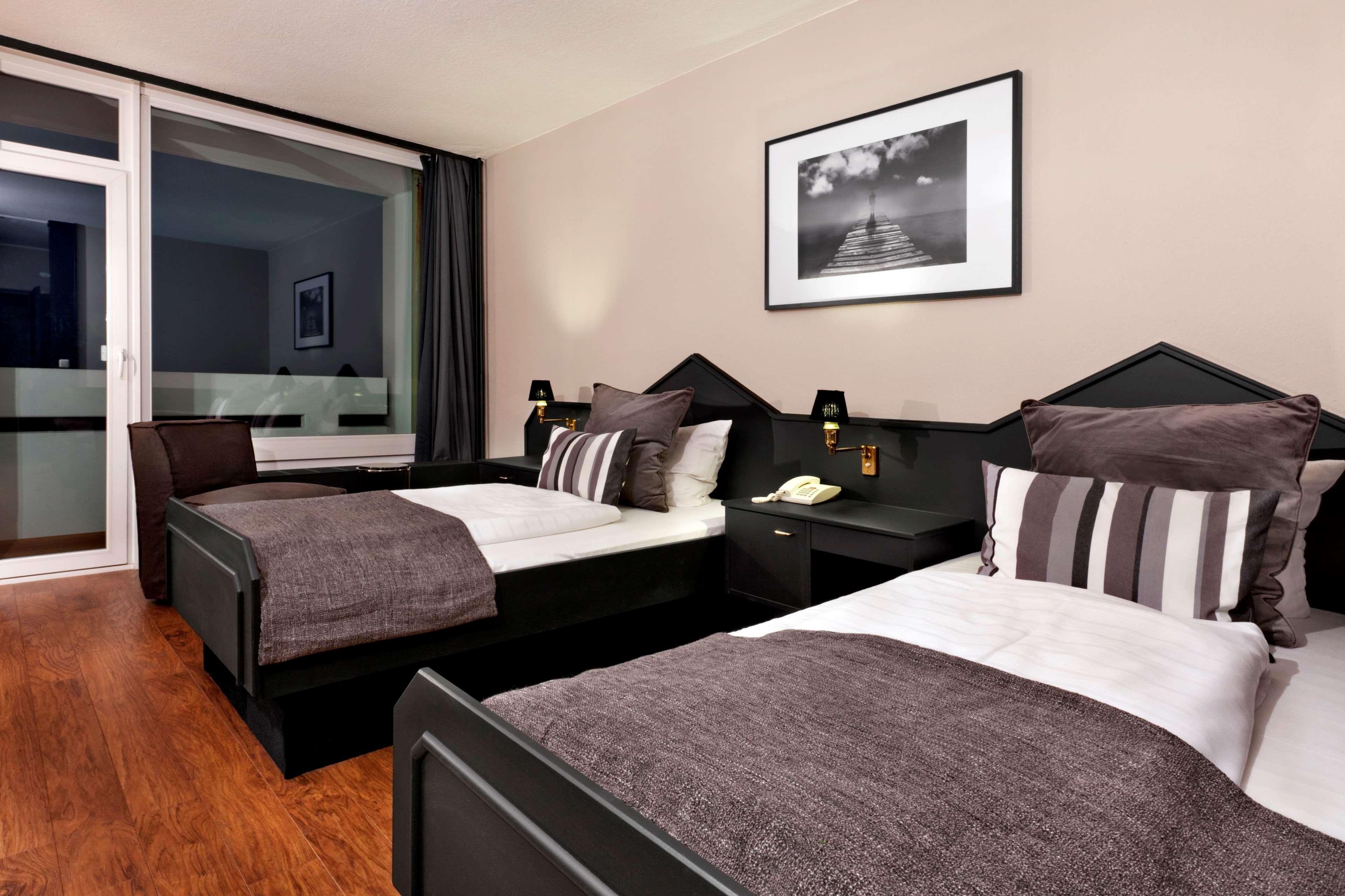 ホテル Tryp バイ ウィンダム バッド ブラムステット バート・ブラームシュテト エクステリア 写真